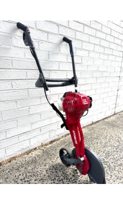 ATOM 481 PETROL EDGER DEMO MACHINE WITH PERFECT CONDITION 