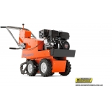 HUSQVARNA SC18 TURF CUTTER